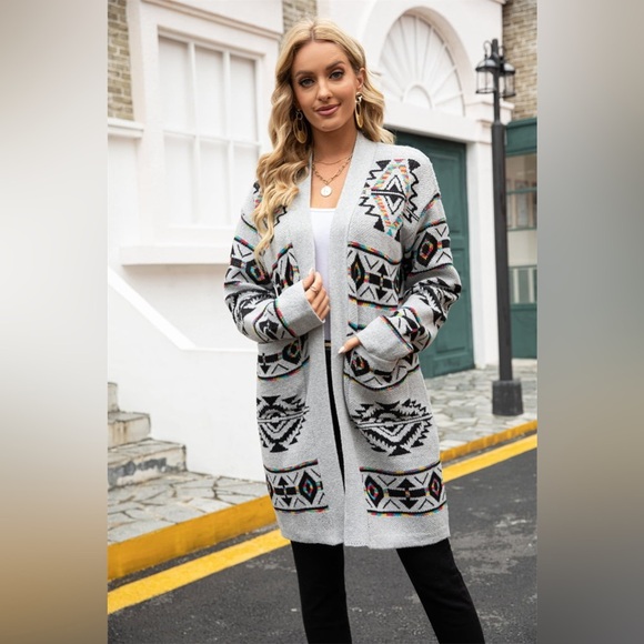 Printed Long Sleeve Cardigan with Pocket - Picture 2 of 6